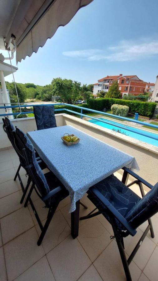 Apartman Lucija Rovinj Luaran gambar